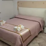 Dimora Del Centro فندق مبيت وإفطار