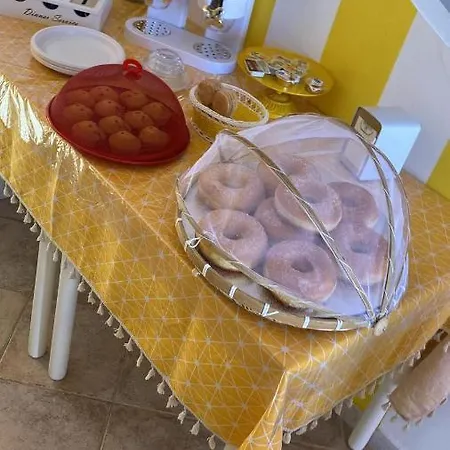 Dimora Del Centro Bed & Breakfast 4*