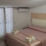 Dimora Del Centro Bed & Breakfast 4*