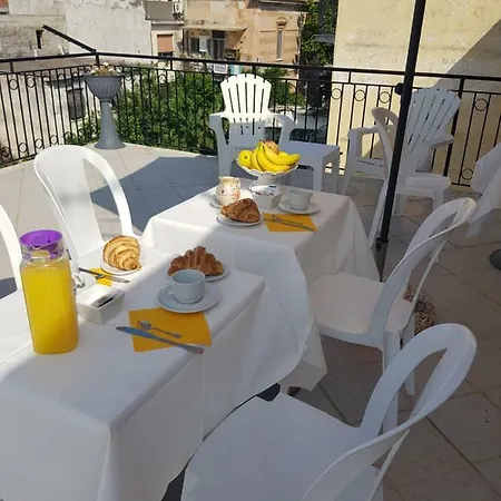 Frühstückspension Dimora Del Centro Scalea