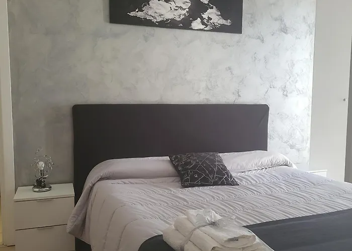 Bed & Breakfast Dimora Del Centro 4*