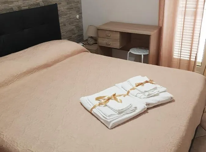 Nocleg ze śniadaniem Dimora Del Centro 4*